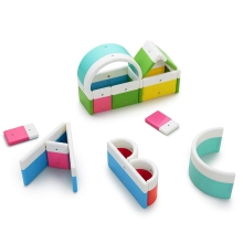 Magnetic constructor Kid O Alphabet in a set of 20 blocks (10454)