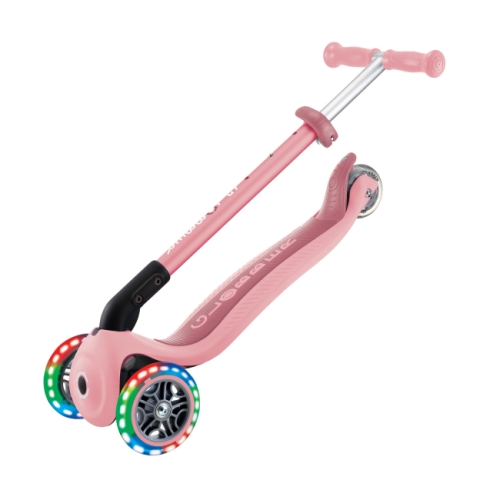 GLOBBER scooter of the PRIMO FOLDABLE LIGHTS series, pastel pink, wheels with illumination, 50 kg 3+ (432-211-3) / Balance Bikes № 7 Kids Republic GLOBBER scooter of the PRIMO FOLDABLE LIGHTS series, pastel pink, wheels with illumination, 50 kg 3+ (432-211-3) / Balance Bikes № 7