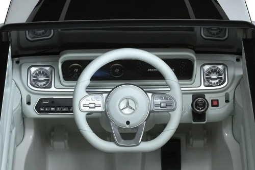 Детский электрический игрушечный автомобиль Mercedes Benz EQG белого цвета, ROLLZONE (84037) / Электромобили № 7 Kids Republic Детский электрический игрушечный автомобиль Mercedes Benz EQG белого цвета, ROLLZONE (84037) / Электромобили № 7