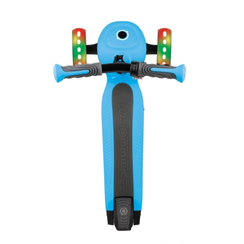 Электросамокат GLOBBER серии E-MOTION 4 голубой, колеса с подсветкой, 50кг, 6+, 3 колеса, Globber (755-101) / Самокаты № 5 Kids Republic Электросамокат GLOBBER серии E-MOTION 4 голубой, колеса с подсветкой, 50кг, 6+, 3 колеса, Globber (755-101) / Самокаты № 5