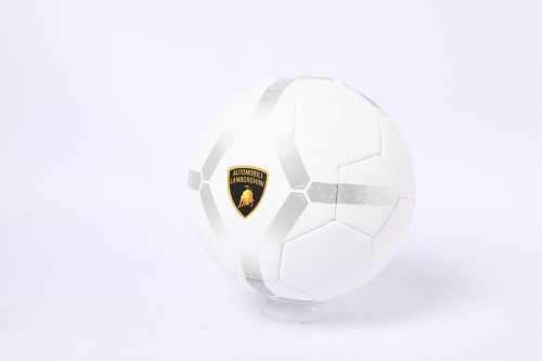 Футбольный мяч LAMBORGHINI, белый, р.5 (38527) / Мячи игровые № 8 Kids Republic Футбольный мяч LAMBORGHINI, белый, р.5 (38527) / Мячи игровые № 8