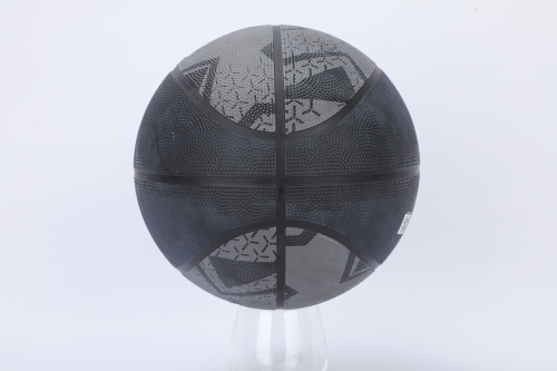 Баскетбольный мяч LAMBORGHINI, черный, р.7 (82285) / Мячи игровые № 7 Kids Republic Баскетбольный мяч LAMBORGHINI, черный, р.7 (82285) / Мячи игровые № 7