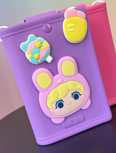 Kids silicone case-handbag on a string Lilac, Walkie Talkie (09647) / Age 4-8 Years № 2