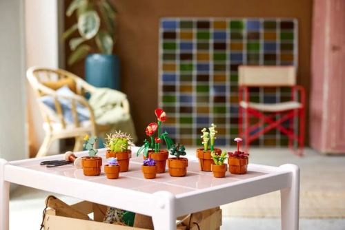Constructor LEGO Miniature Plants (10329) / Constructors № 6 Kids Republic Constructor LEGO Miniature Plants (10329) / Constructors № 6