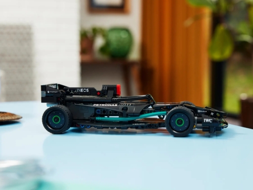 Конструктор LEGO Mercedes-AMG F1 W14 E Performance Pull-Back (42165) / Конструкторы № 5