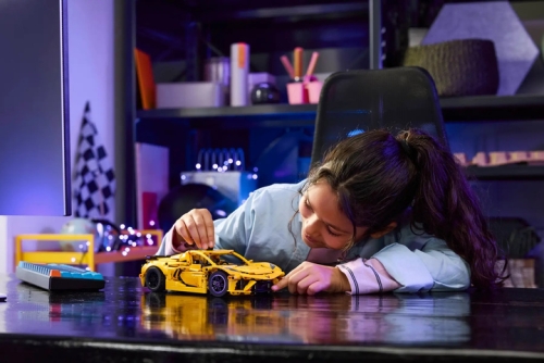 Constructor LEGO Chevrolet Corvette Stingray (42205) / Constructors № 6 Kids Republic Constructor LEGO Chevrolet Corvette Stingray (42205) / Constructors № 6