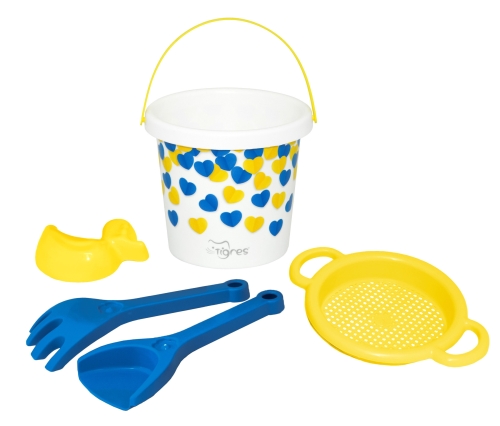 Set for sand Ukrainian heart 5 pcs. with thermal sticker, Tigres (99482) / Sandbox Toys Kids Republic Set for sand Ukrainian heart 5 pcs. with thermal sticker, Tigres (99482) / Sandbox Toys