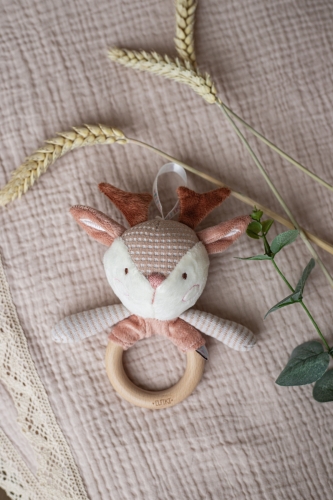 Toy - a rattle with a wooden rodent Ruby roe deer, ELFIKI (04869) / Rattles № 2 Kids Republic Toy - a rattle with a wooden rodent Ruby roe deer, ELFIKI (04869) / Rattles № 2