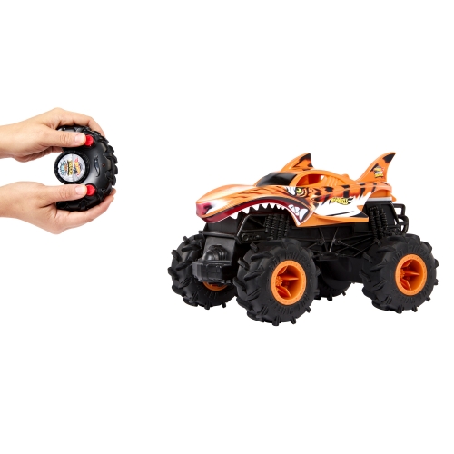 Збільшена машинка-позашляховик 1:24 на радіокеруванні «Тигроакула» HOT WHEELS® Monster Trucks, Mattel (49742) / Іграшковий транспорт № 5 Kids Republic Збільшена машинка-позашляховик 1:24 на радіокеруванні «Тигроакула» HOT WHEELS® Monster Trucks, Mattel (49742) / Іграшковий транспорт № 5