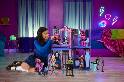 Monster High Hotel Lair Set for the Spookily Stylish JBF16 / Dolls № 6 Kids Republic Monster High Hotel Lair Set for the Spookily Stylish JBF16 / Dolls № 6
