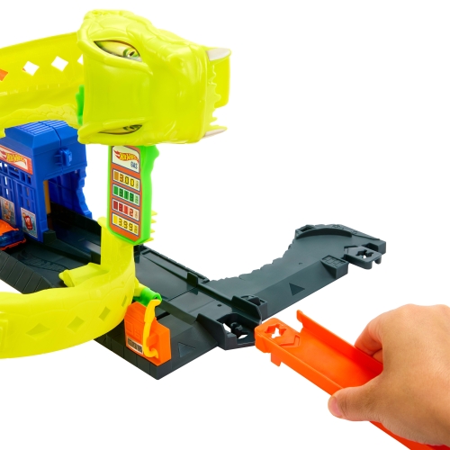 Игровой набор Спиральная атака Змеи серии Опасные создания Hot Wheels, Mattel (64063) / Игровые наборы № 3 Kids Republic Игровой набор Спиральная атака Змеи серии Опасные создания Hot Wheels, Mattel (64063) / Игровые наборы № 3