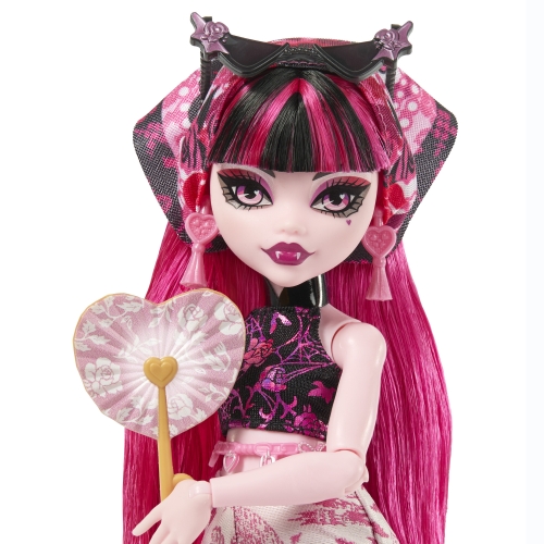 Monster High Draculauras Horror Secrets Surprise Set, Nightmare Vacation Series, Mattel (89042) / Dolls № 2 Kids Republic Monster High Draculauras Horror Secrets Surprise Set, Nightmare Vacation Series, Mattel (89042) / Dolls № 2