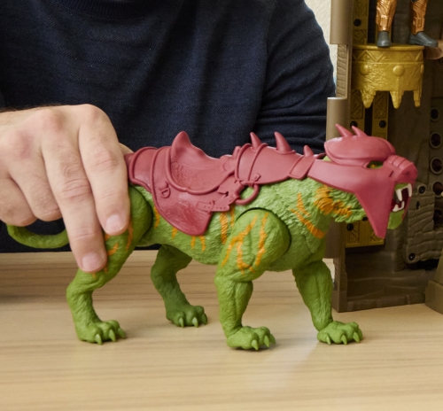 Інтерактивна фігурка Бойовий Кіт за мотивами фільму Володарі Всесвіту, Mattel (JKJ04) / Фігурки № 9
