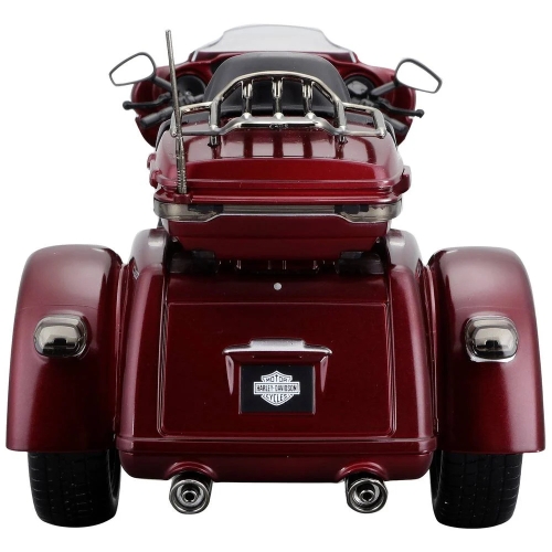 Мотоцикл іграшковий Harley-Davidson Motorcycles 2021 CVO Tri Glide, масштаб 112, Maisto (23372) / Іграшки № 5 Kids Republic Мотоцикл іграшковий Harley-Davidson Motorcycles 2021 CVO Tri Glide, масштаб 112, Maisto (23372) / Іграшки № 5