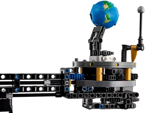 Конструктор Земля та Місяць на орбіті, Lego (84133) / Іграшки № 3