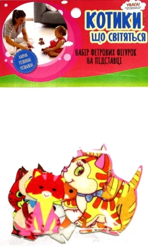 Felt souvenir figures Glowing Cats, Book Skyscraper (80144) / Books for Children Kids Republic Felt souvenir figures Glowing Cats, Book Skyscraper (80144) / Books for Children