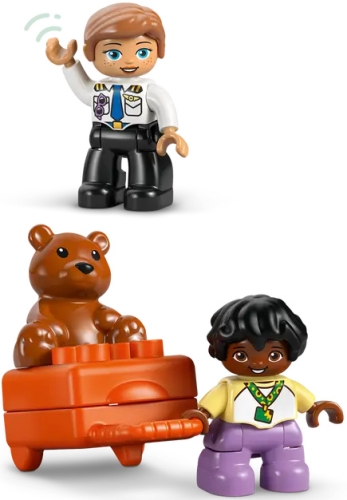 Конструктор LEGO Уперше в аеропорту (10443) / Конструктори № 5