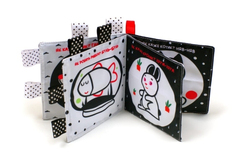 Contrast book Friendly Family, Book Skyscraper (04218) / Books for Children № 2 Kids Republic Contrast book Friendly Family, Book Skyscraper (04218) / Books for Children № 2