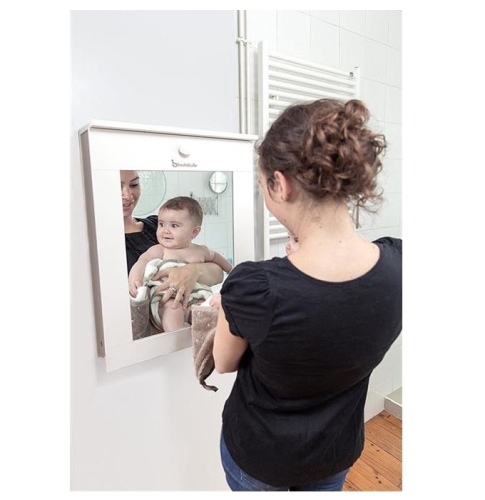 Настенный столик для ухода за ребенком Badabulle / Пеленки № 3