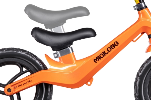 Беговел детский 12 Miqilong с надувными колесами (MQL-PHC12-ORANGE) / Discontinued № 4 Kids Republic Беговел детский 12 Miqilong с надувными колесами (MQL-PHC12-ORANGE) / Discontinued № 4