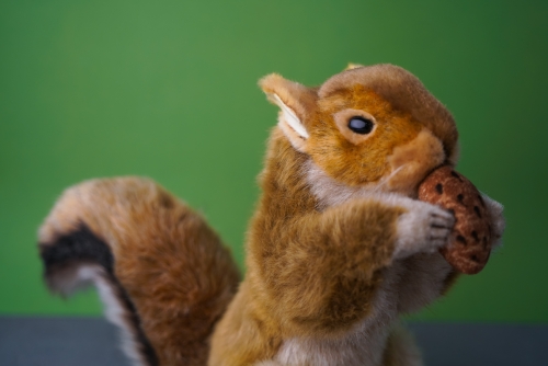 Мягкая игрушка Рыжая белка, H. 22 см, HANSA (3745) / Мягкие игрушки № 9