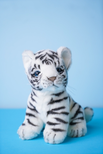 White Tiger 18 cm Realistic Hansa Plush Toy (3420) / Plush Toys № 2