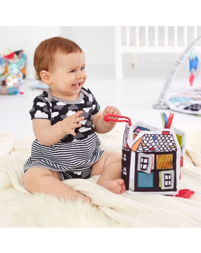 Развивающая книга Домик, SKIP HOP™ США (305200) / Игрушки до 7 лет № 3 Kids Republic Развивающая книга Домик, SKIP HOP™ США (305200) / Игрушки до 7 лет № 3